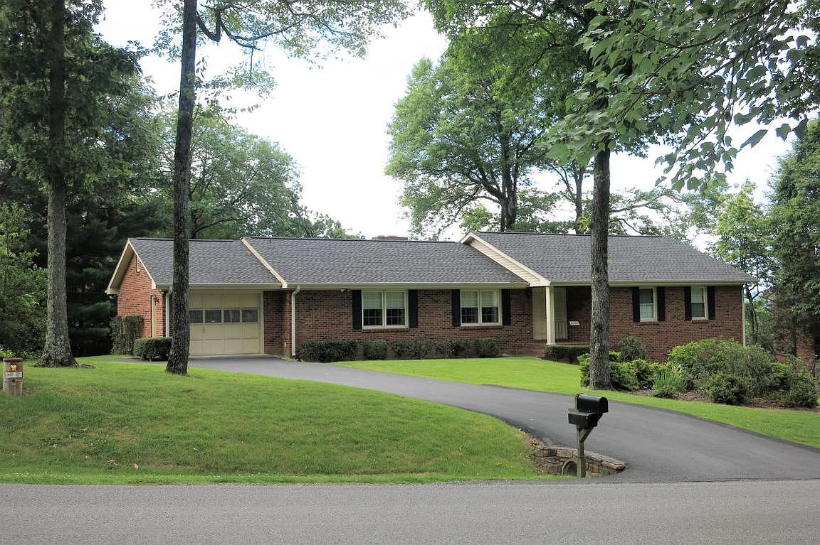 4239 Toddsbury Dr, Vinton, VA 24179 Zillow