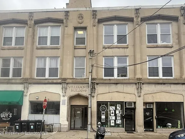 102 Delaware Ave APT 2-A, Olyphant, PA 18447