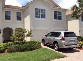 840 Hampton Cir, Naples, FL 34105