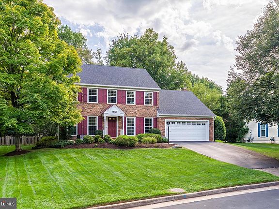 3rd image of 13109 Laneview Ct