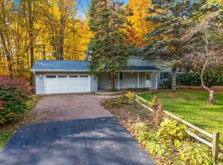 3683 Austrian Ln, Suamico, WI 54313