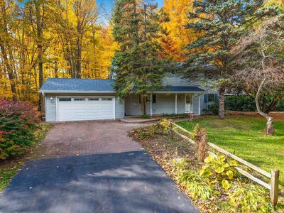 3683 Austrian Ln, Suamico, WI, 54313