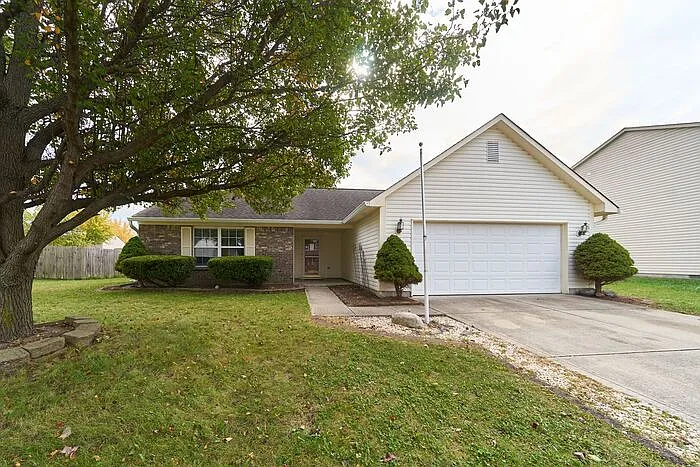 8335 Eagles Nest Dr — Photo 18