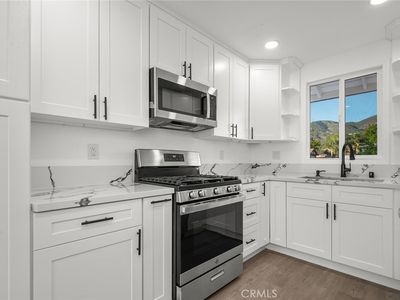 1559 Wild Pony Path, San Bernardino, CA, 92407