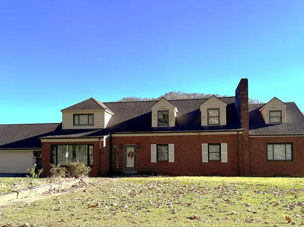 162 Reinhart, Glen Ferris, WV 25090