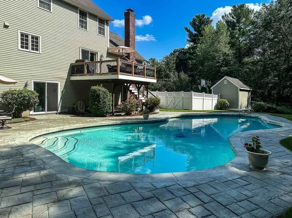 49 Briar Dr, Milford, MA 01757