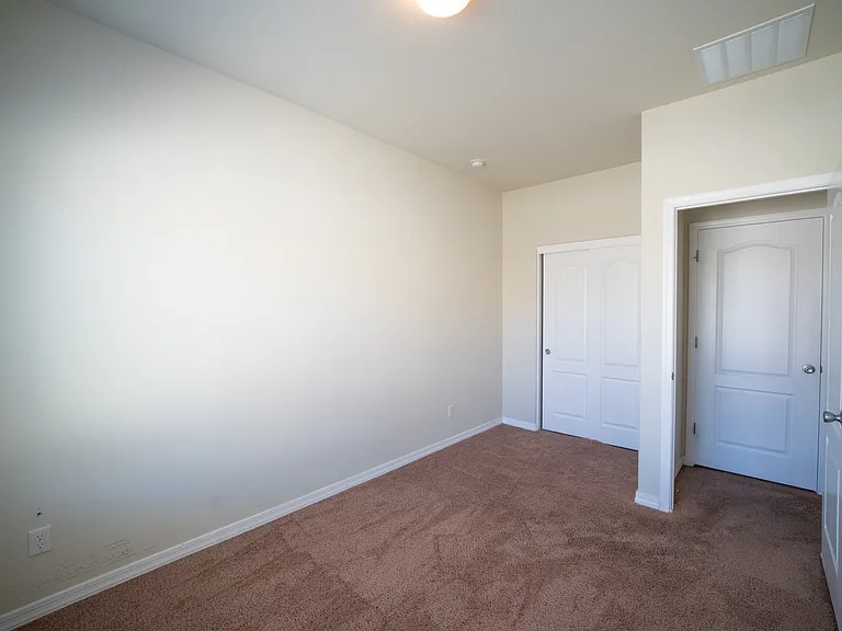1001 El Paseo St NW — Photo 25