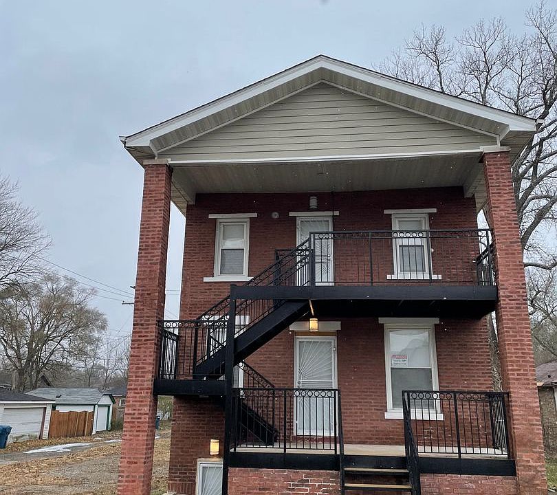 1st image of 4064 Washington St #1