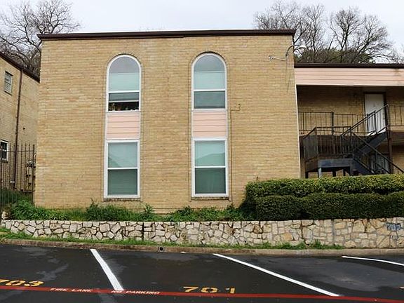 2nd image of 6004 Westridge Ln APT 701