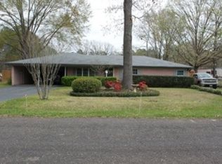 2704 Clinton St, Longview, TX 75604