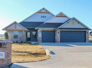 8702 Beth Ln, El Reno, OK 73036