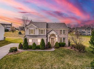 6137 Brookstone Ln Grand Blanc MI 48439 Zillow