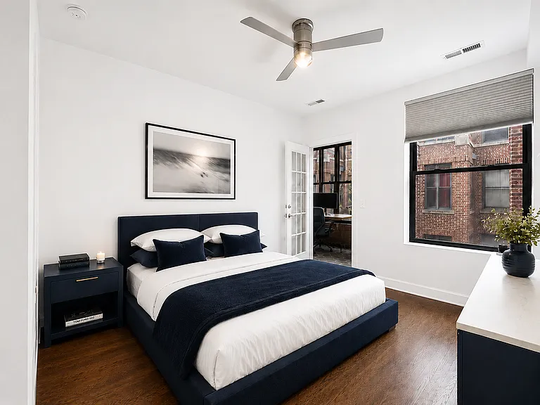 743 W Cornelia Ave #N — Photo 8