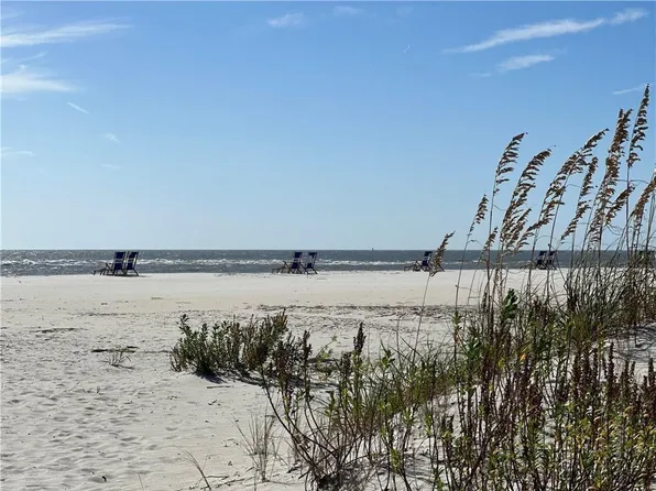 1524 Wood Ave APT 308, Saint Simons Island, GA 31522