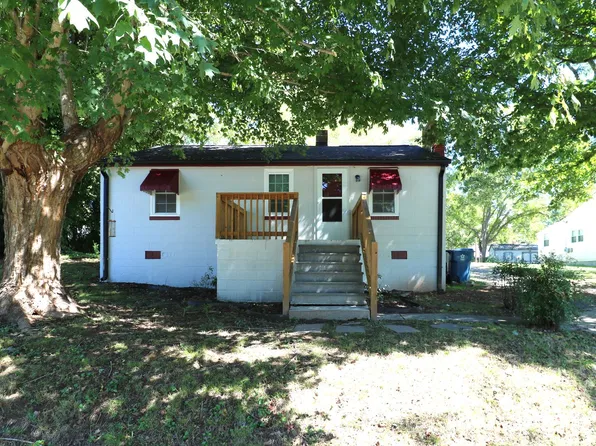 118 Holman St, Mocksville, NC 27028