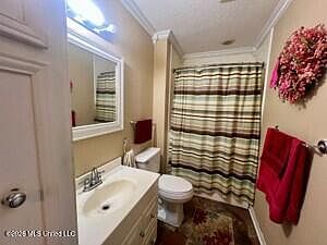 4th image of 308 Walnut St