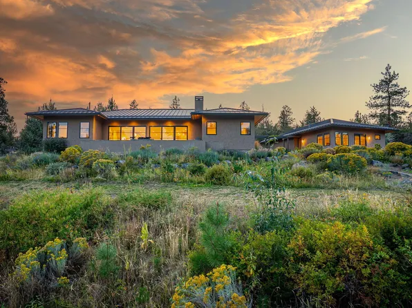 18243 Rock Springs Ct, Bend, OR 97703