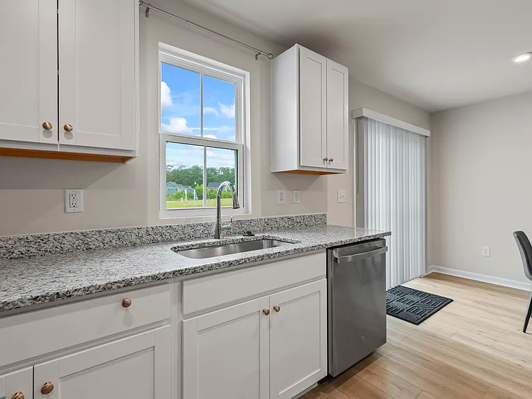 338 Myrtle Meadows Dr — Photo 17