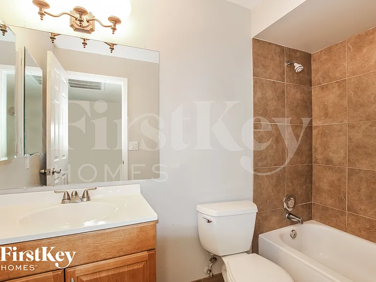 5031 W Windrose Dr — Photo 17