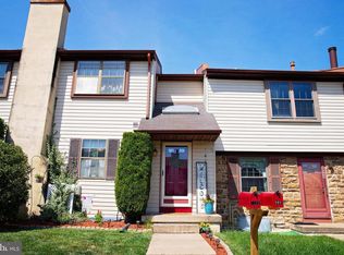 1001 Princeton Pl, Warminster, PA 18974