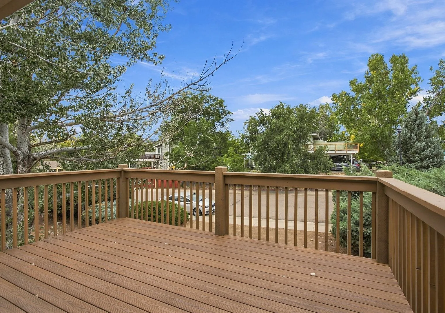 3-Bed 2-Bath Townhome In Central Lafayette. New Paint & New Flooring. Remodelled Bath. Private Deck. — Photo 1