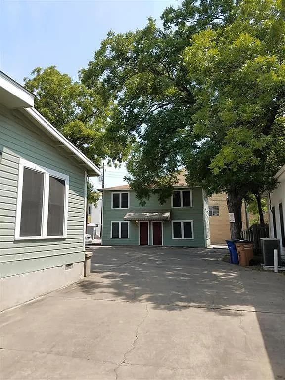 1 bed, 800 sqft, $1,295 — Photo 2