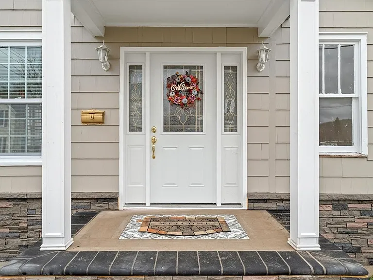 26 Doubleday St — Photo 3