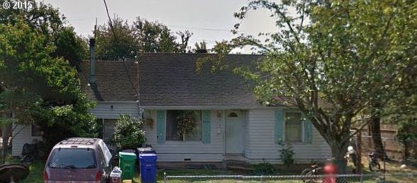 2nd image of 6236 NE Sumner St