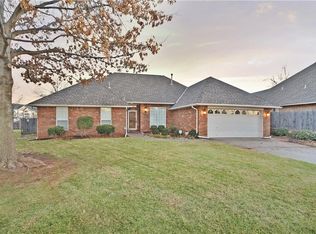 8208 NW 99th St, Oklahoma City, OK 73162