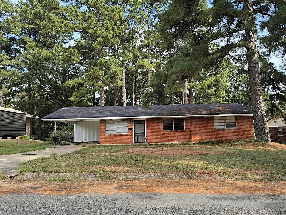 1st image of 132 Willow St
