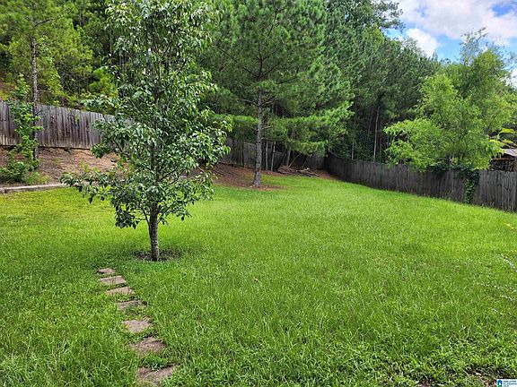 5th image of 204 Ironwood Cir