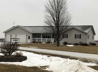 24992 140th St, Sumner, IA 50674