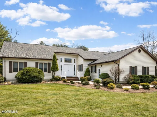 4 Cuomo Court, Millstone, NJ 08535