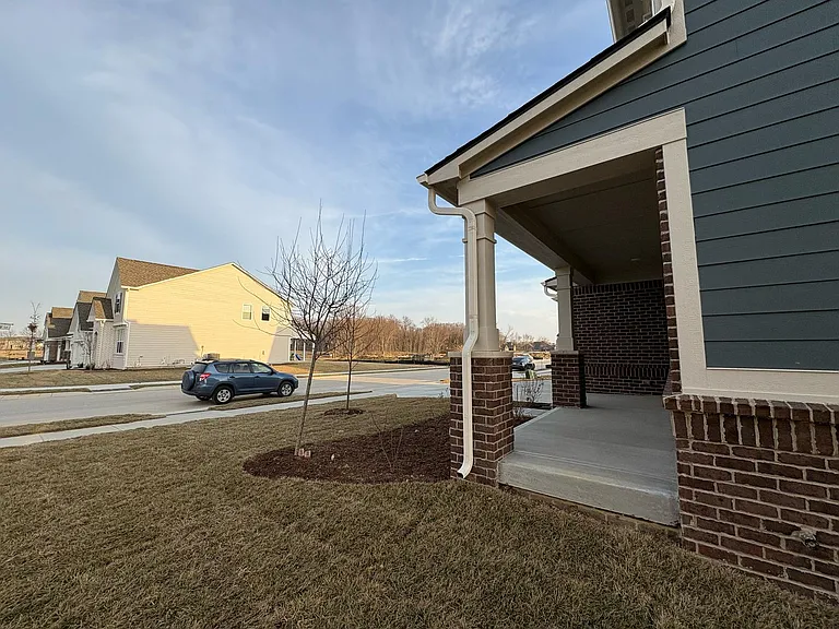 11724 Aubrey Ln — Photo 7