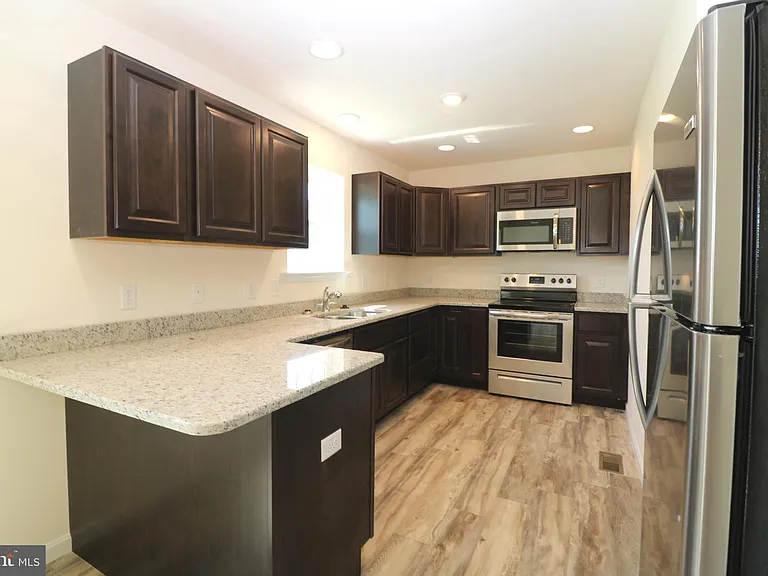 72 Filbert Dr — Photo 12