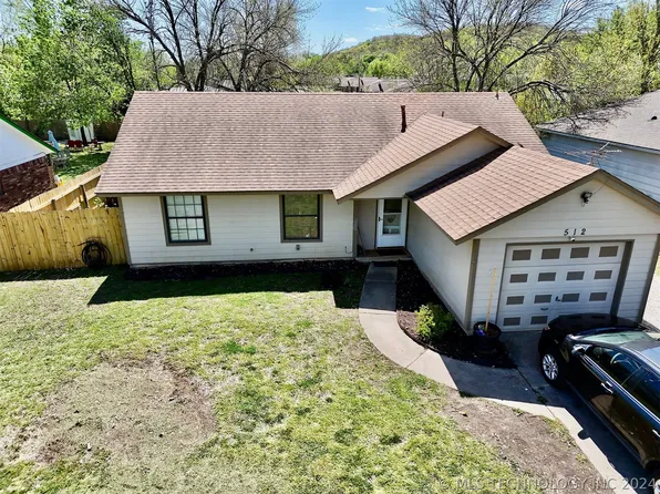 512 W Denny, Catoosa, OK 74015