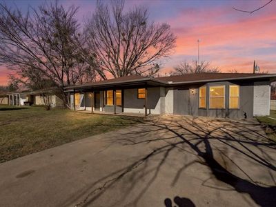 1407 Royal Dr, Kaufman, TX, 75142