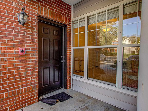 2nd image of 13111 Harbour Vista Cir