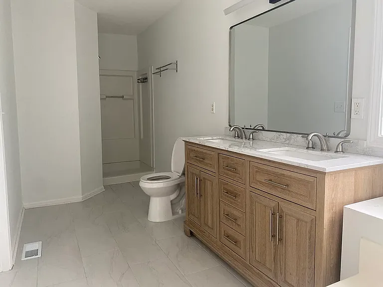 6647 Vail Pass — Photo 11
