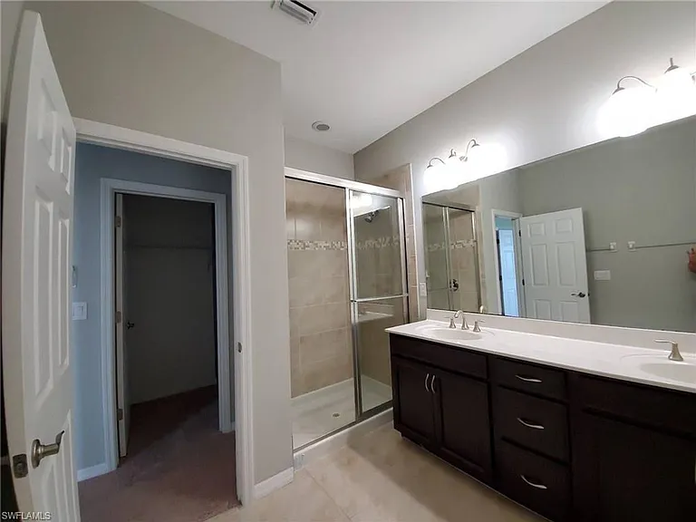 3878 Burrfield St — Photo 13