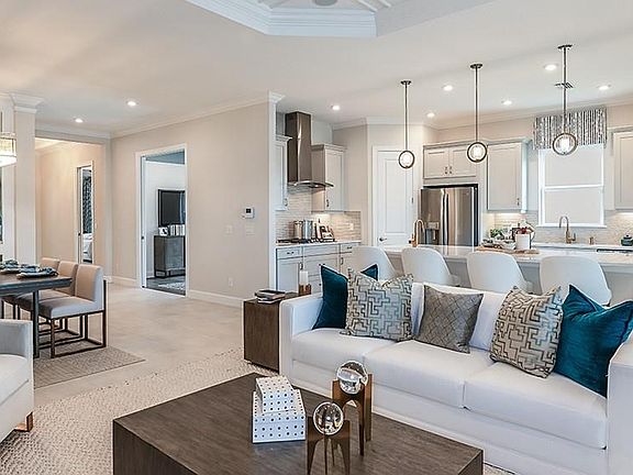 7th image of this home