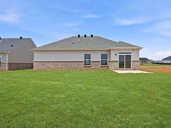 5th image of 10936 Chickasaw Ct
