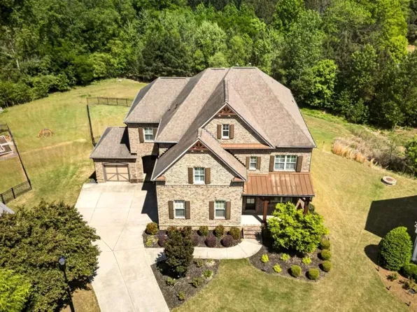 5945 Caveat Ct, Suwanee, GA 30024