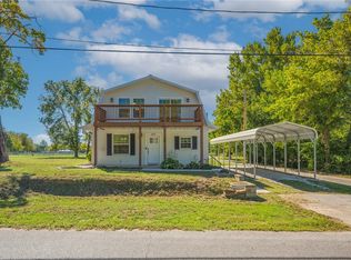 537 E Spring St, Neosho, MO 64850