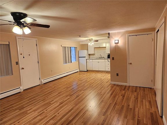 2nd image of 72 W Shore Rd APT 3