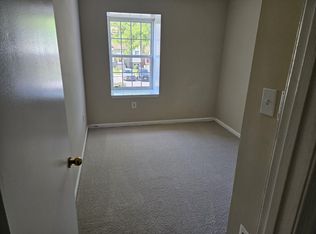 18 Hunters Gate Ct, Silver Spring, MD 20904