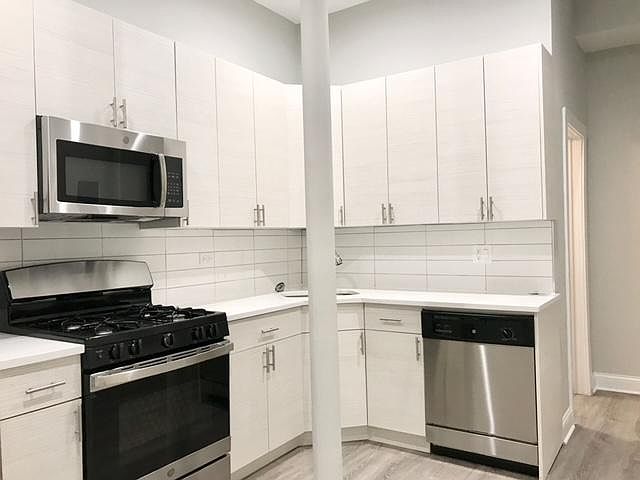 1st image of 3547 W Cortland St