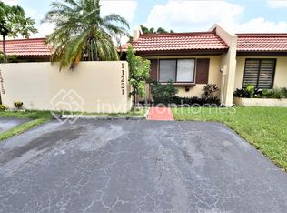 11221 SW 117th Ct, Miami, FL 33186