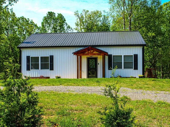 12884 Richmond Hwy, Appomattox, VA 24522