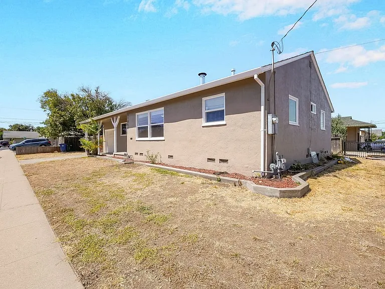 31857 Valley Forge St — Photo 38